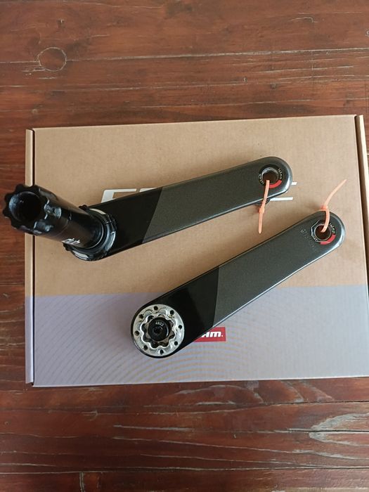 Cranks SRAM Force 165 mm