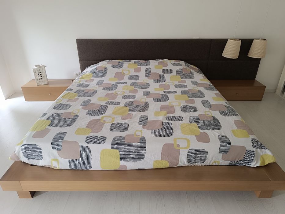 Cama grande para colchão 180*200