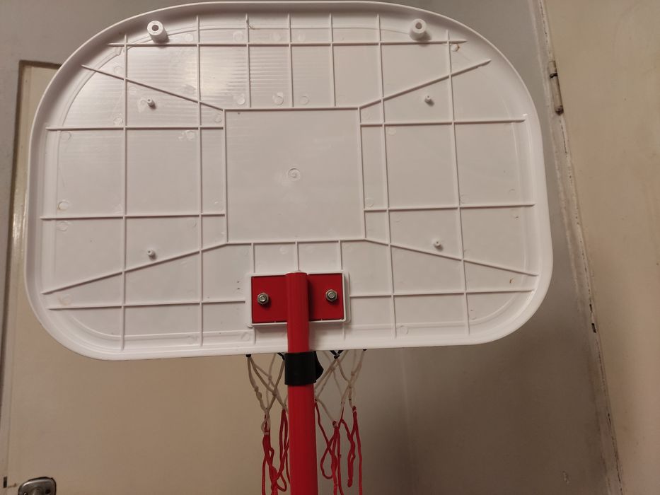 Kosz do gry w koszykówkę