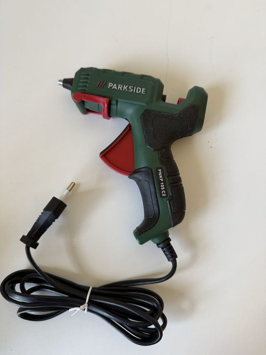 Термоклейовий пістолет Parkside PNKP 105 C2