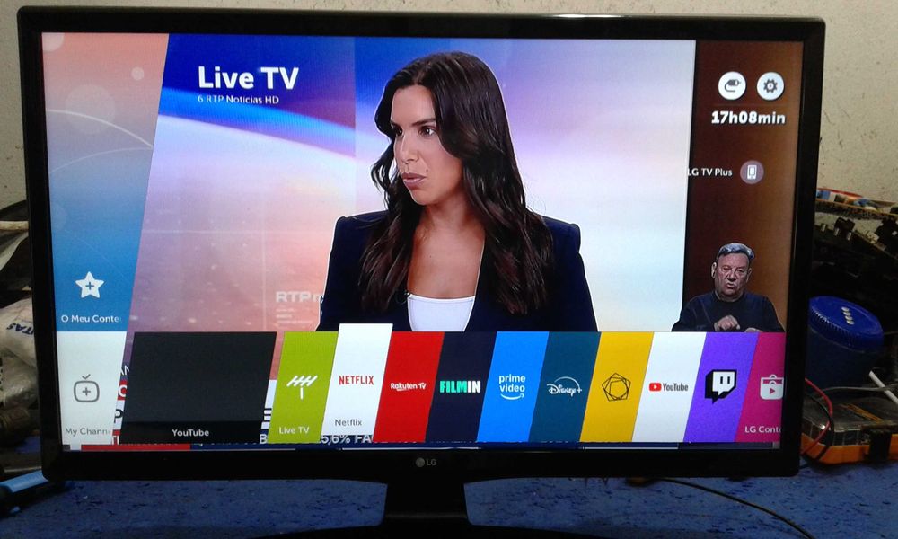 Vendo Smart TV Led LG de 24 polegadas