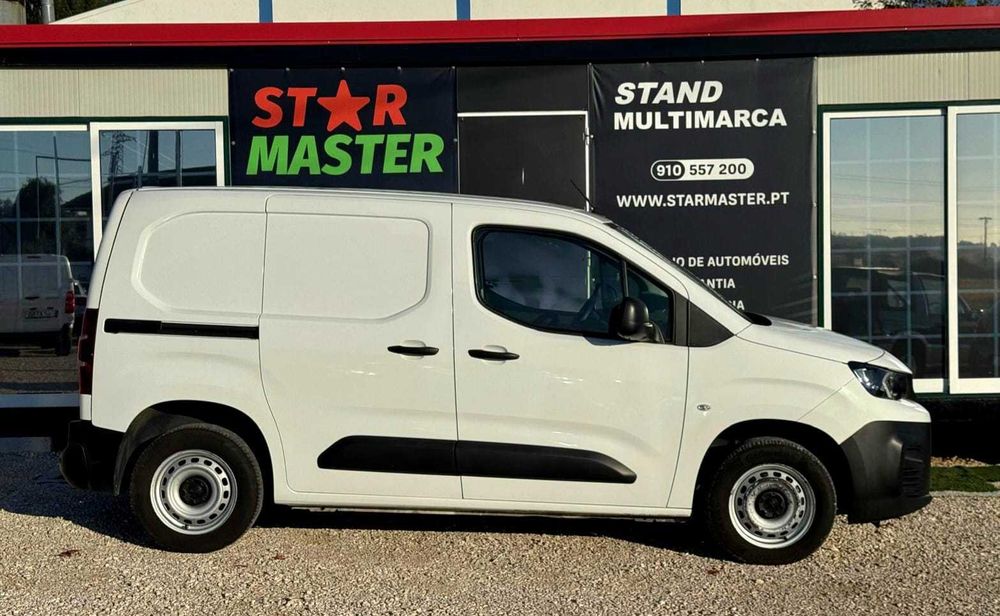 Peugeot Partner 1.6 BlueHDi Premium Standard-
IVA Incluído- 100 CV
