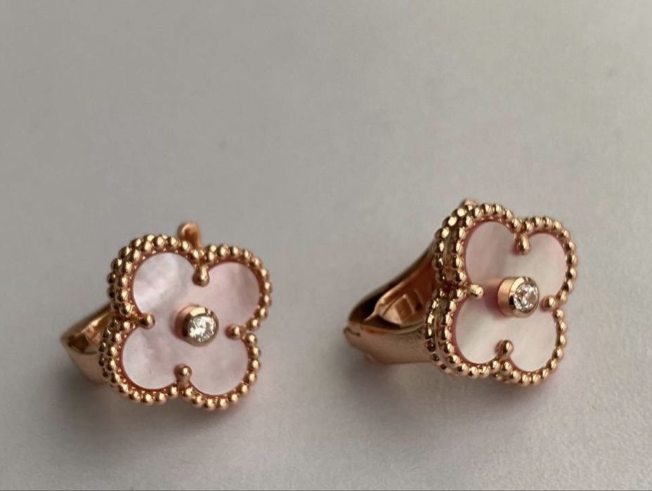 Прикраси van cleef