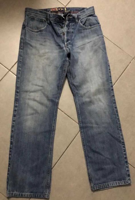 3 pares de calças, tamanhos 40 e 42. Portes grátis!