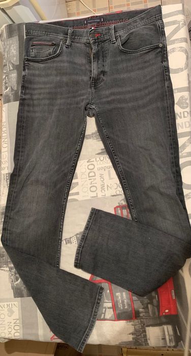 Штаны и джинсы Tommy Hilfiger