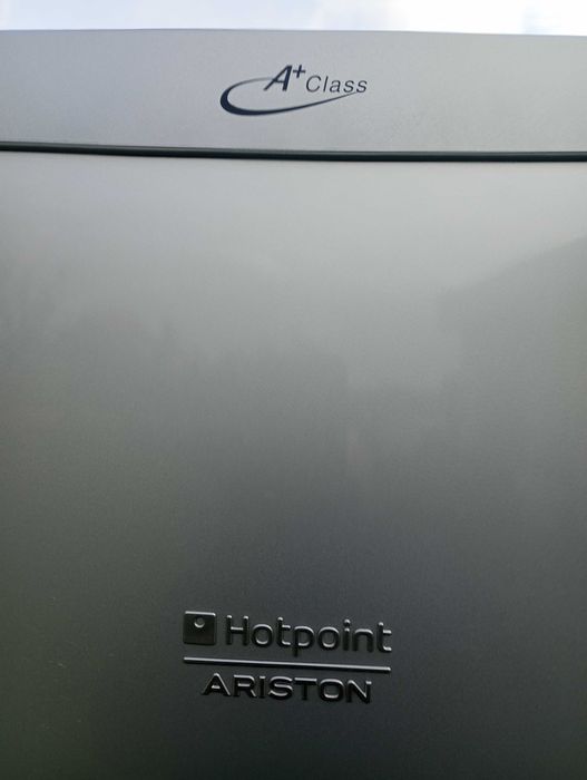 Lodówka Ariston z zamrazalnikiem