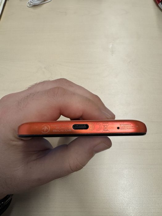 Motorola moto e7 power 4gb RAM 64gb