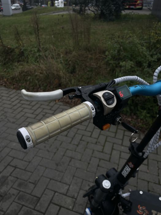 Tecros S03 продам!!! Текрос Електросамокат