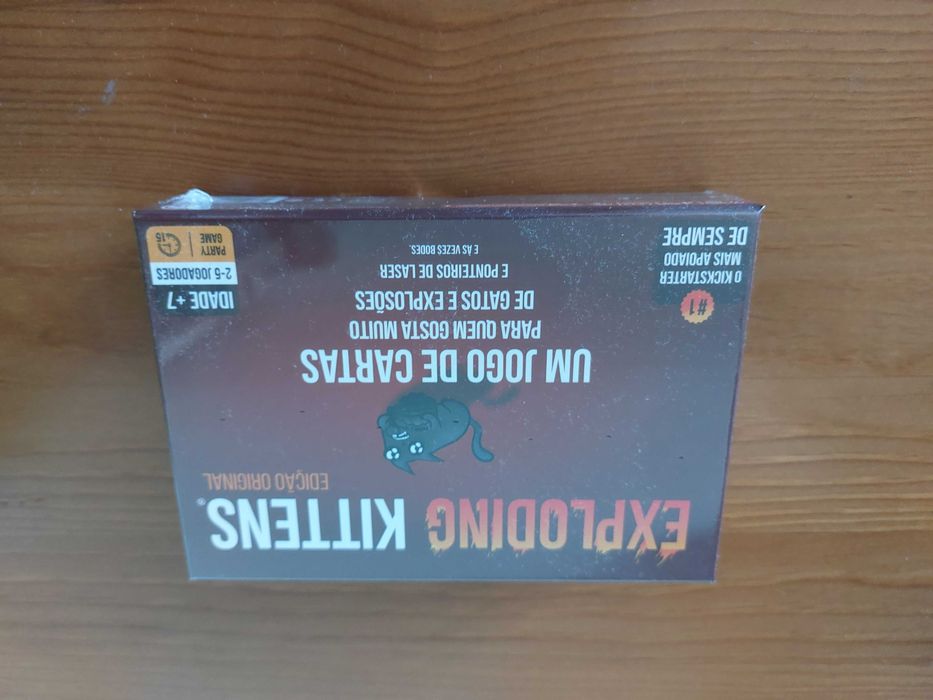 Exploding Kittens (Board Game Jogo de Tabuleiro)
