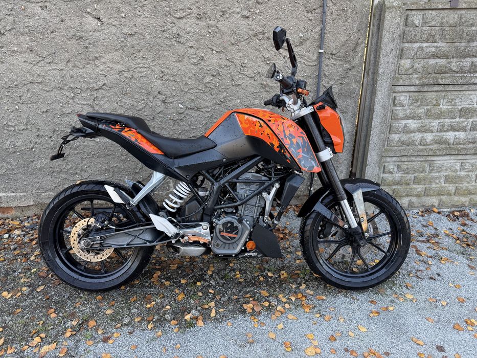 Ktm Duke 125 Kat B lub A1 Radical Dużo dodatków Niemcy