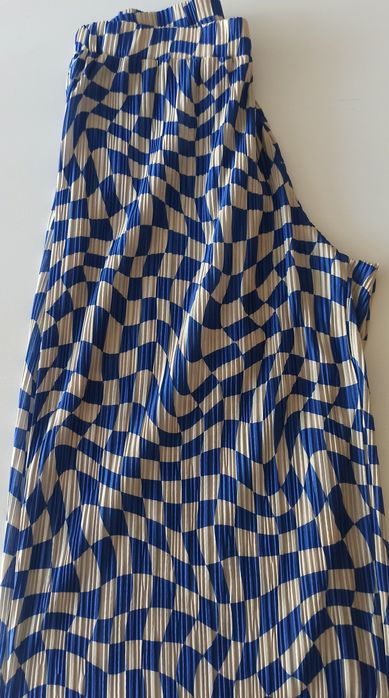 Calças fluidas de verão