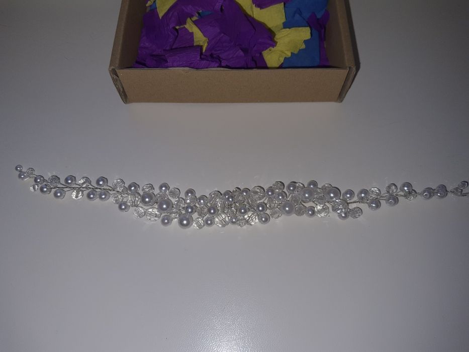 Продам в ідеальному стані весільну прикрасу для волосся