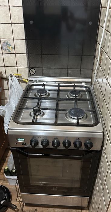 Sprzedam kuchenke gazowa