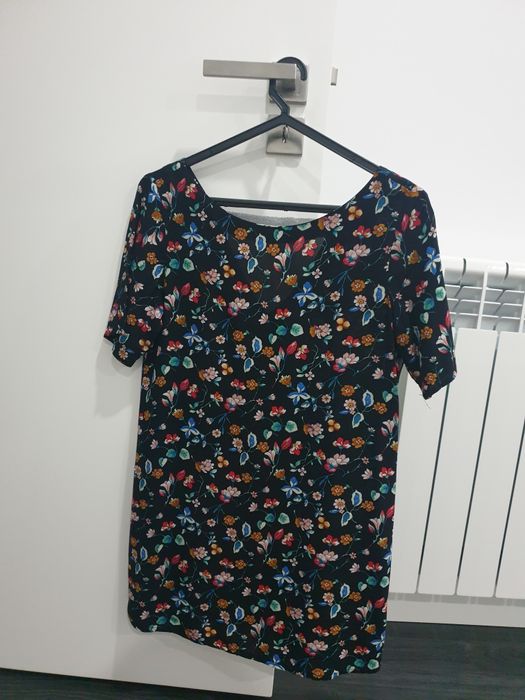 Vestido curto preto