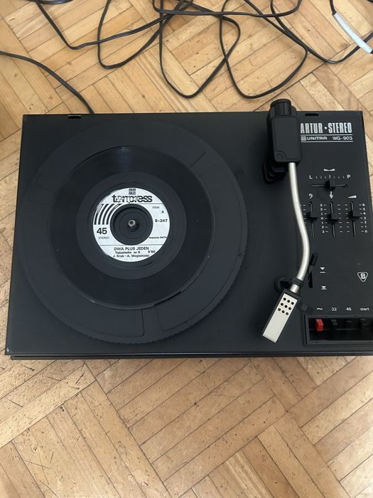 Gramofon Artur Stereo WG-903