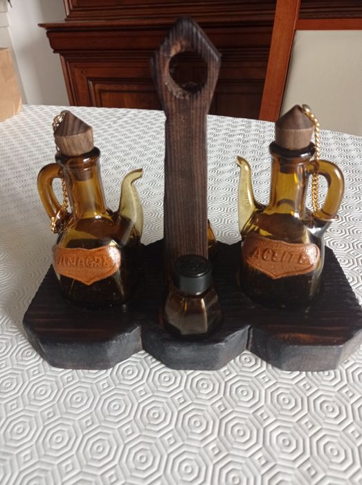 Galheteiro rústico de madeira Novo