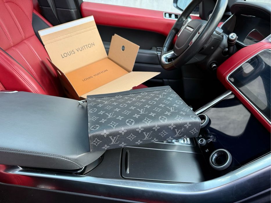 Сумка клатч Louis Vuitton Pochette Voyage MM  косметичка мужская