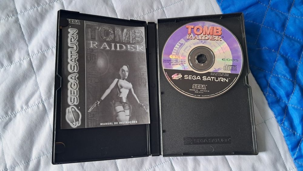Segasaturn+2 comandos+5jogos