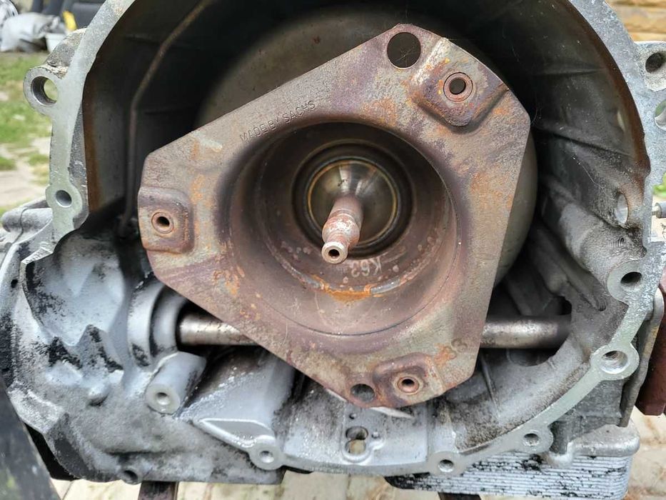 AUDI A8 D3 4,2 BFM skrzynia biegów - GNU .