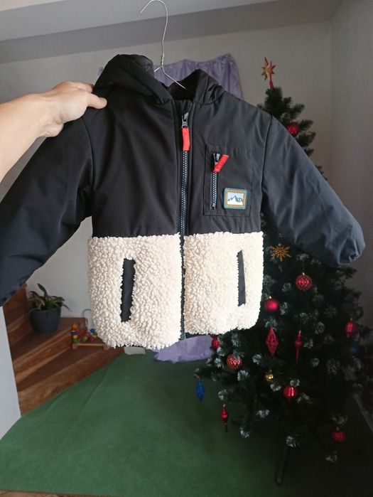 Продам куртку дитячу