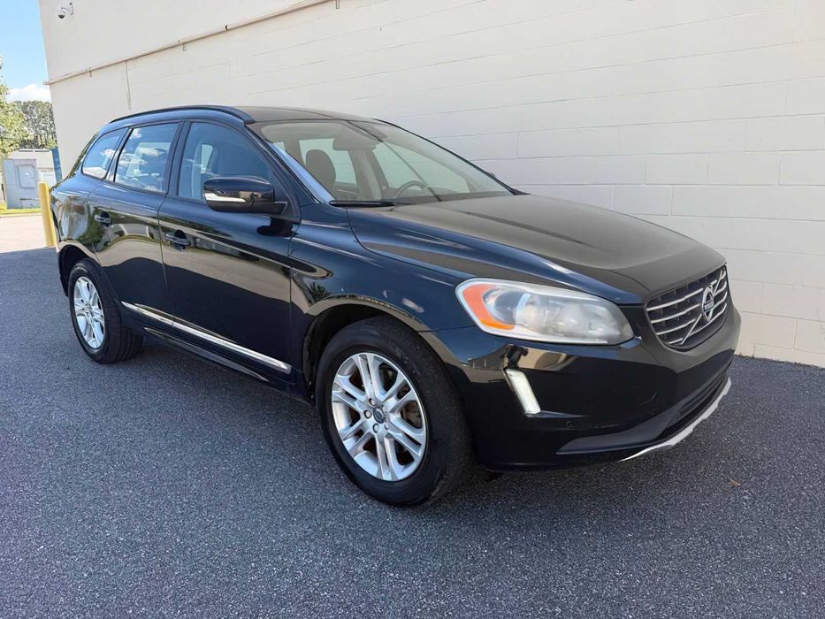 Volvo XC60 T5      2015