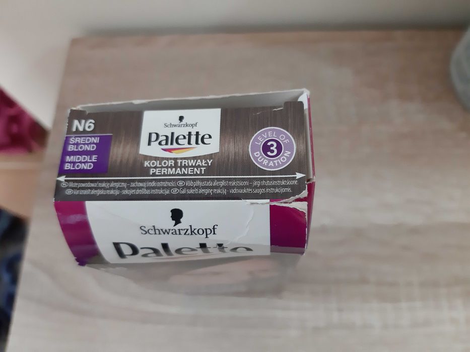 Farba do włosów Palette Intnsive color creme średni blond