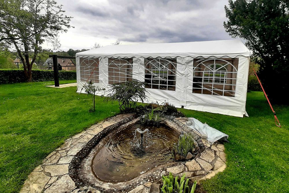 Wynajem namiotów - wypożyczalnia - stoły, krzesła, podłoga drewniana!