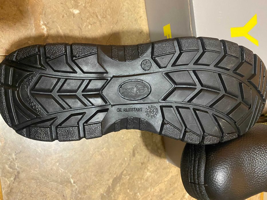 Робочі черевики .