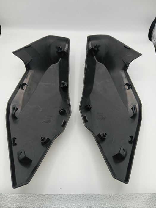Osłony owiewki boczne Kawasaki Z650