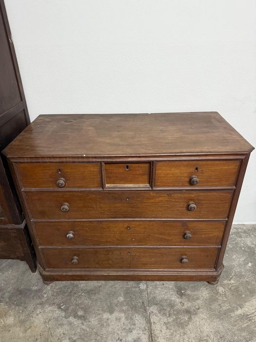 Cómoda Paramenteira Antiga