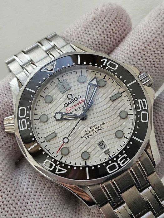 Швейцарские часы Omega Seamaster White 300m. Premium качество