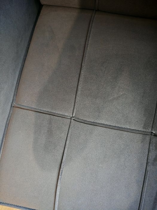 Fotel ciemnoszary z przeszyciami