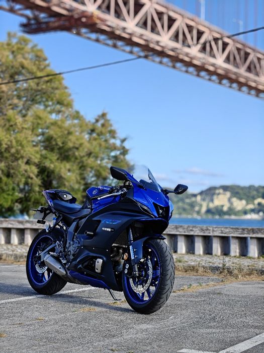 Yamaha R7 - 2022