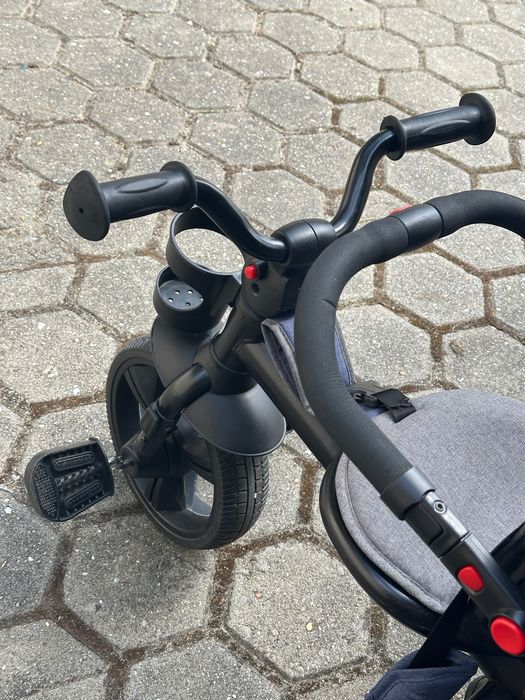 Triciclo Lionelo