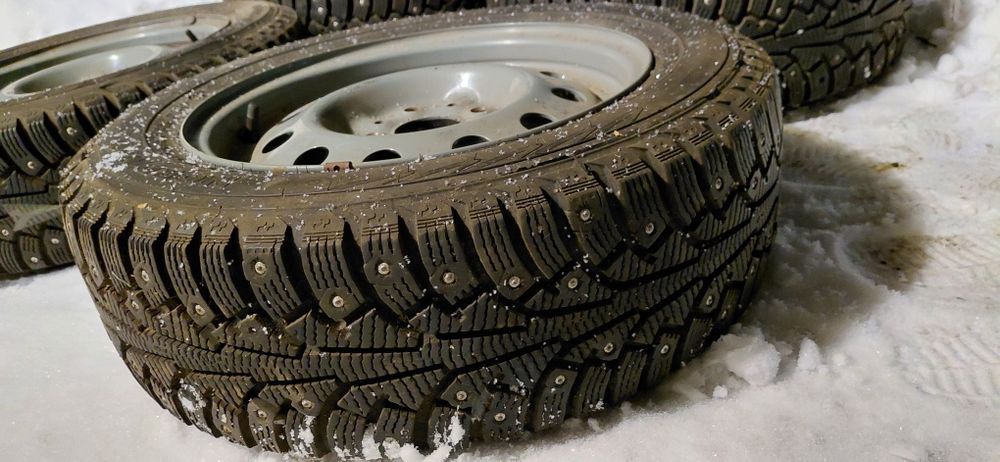 Зимові колеса в зборі