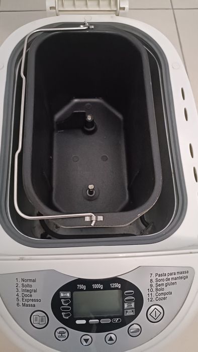 Máquina de fazer pão