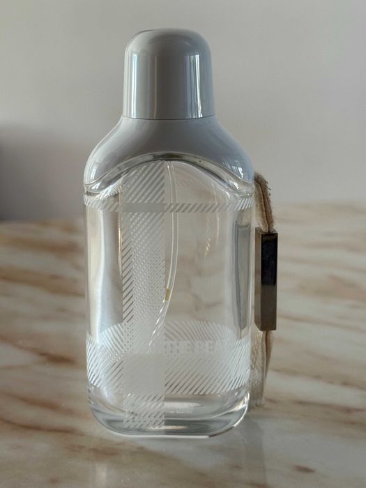 Flakony po perfumach damskich