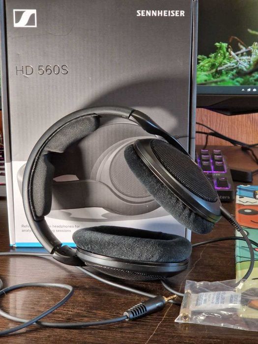 Навушники Sennheiser HD 560S. Hi-Res, аудіофільскі.