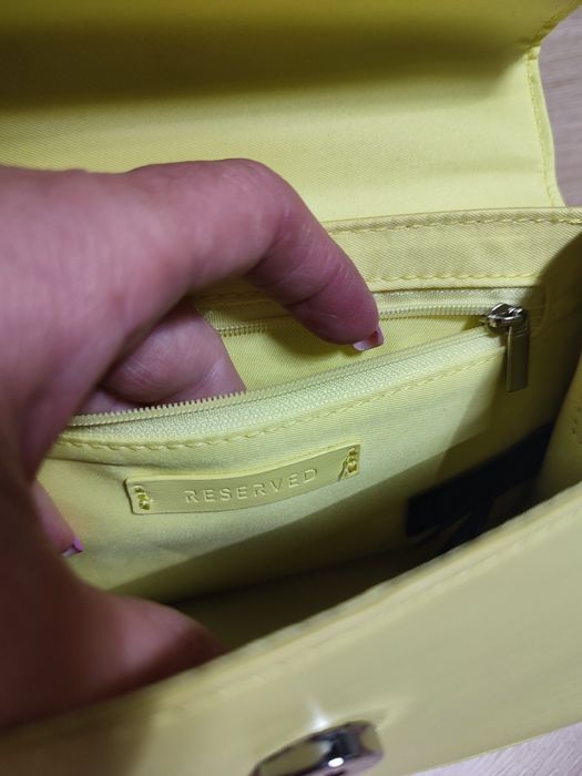 Limonkowa torebka Reserved