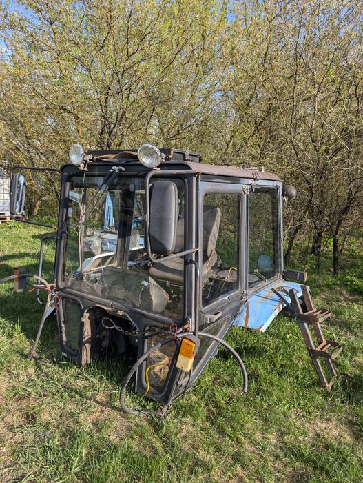 Хороша Кабіна МтЗ 80 82 892 1025 1221 Кабіна МтЗ 82  Кабина.Двери.Крыша.Стекло МтЗ 80 Комплект рамка підножка сидіння Кабінет МТЗ