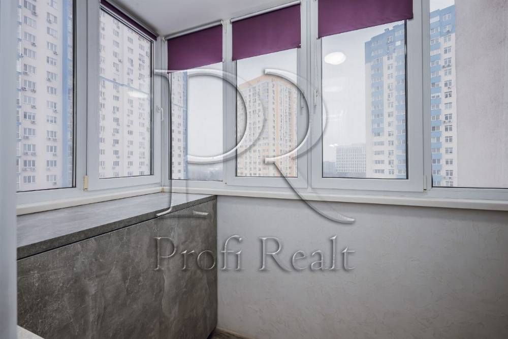 Продаж 3 кімн. квартири в ЖК Паркові Озера/Воскресенська/Парк Перемога