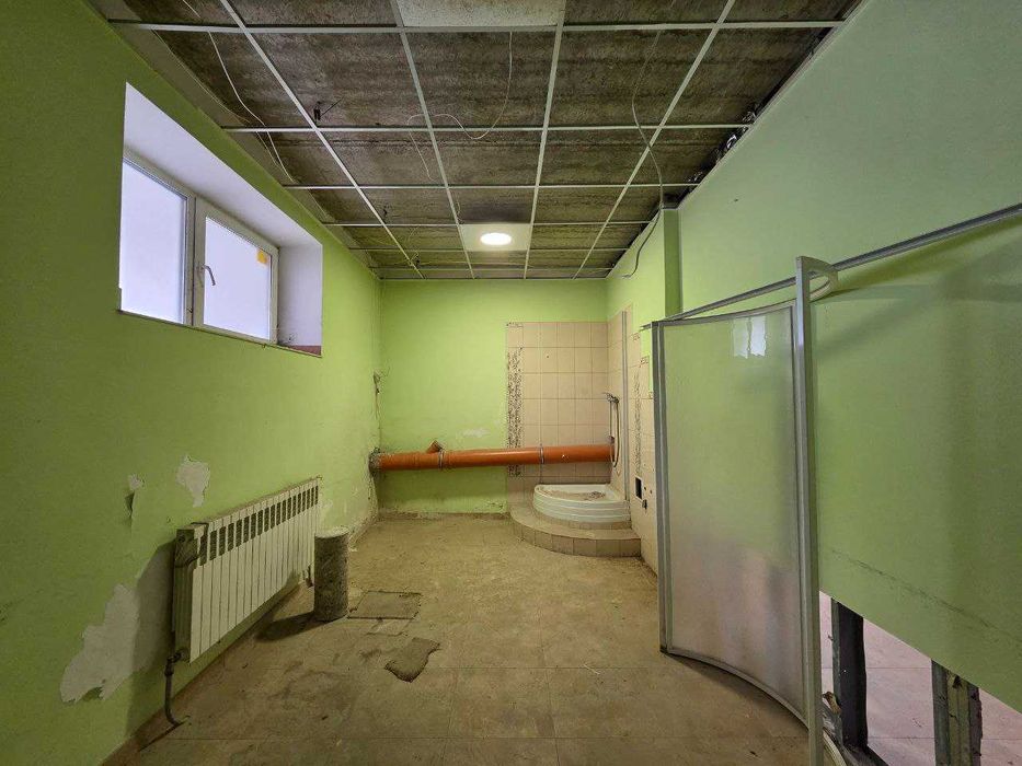 Продаж цокольного приміщення 350 м2 біля парку ім.Т.Г.Шевченка_VD