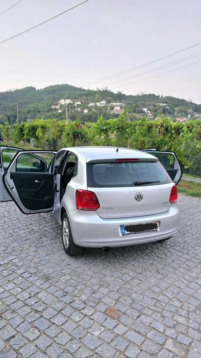 Carro Volkswagen Polo