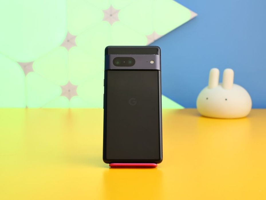Смартфон Google Pixel 7 8/128GB Obsidian (172201) Б/У З ГАРАНТІЄЮ