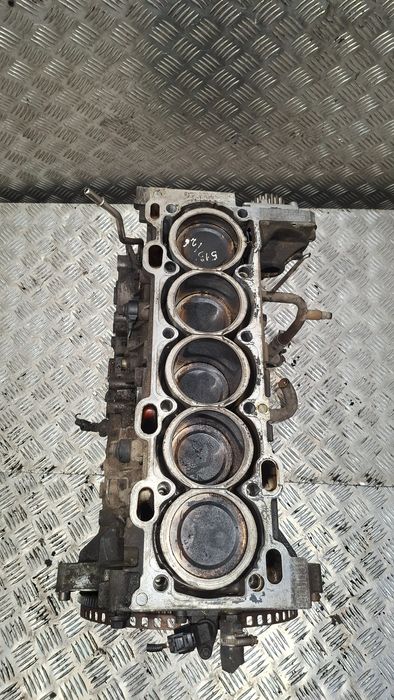Blok Silnika Z Wałem I Tłokami Volvo S60 2.5T B5254T