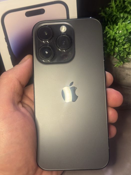 Продам айфон 14 про 128 гарний  стан iphone 14 pro 128