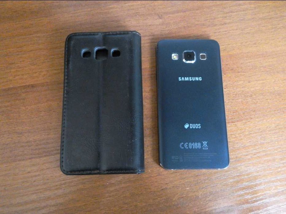 Смартфон Samsung Galaxy A3 SM-A300H 16 Гб Duos