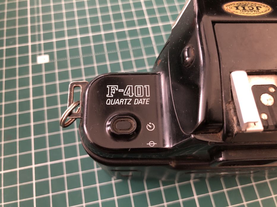 Nikon F-401 на запчастини