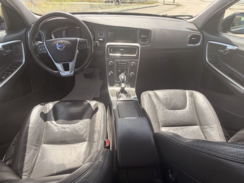 Volvo V60 D6 PLUG-IN