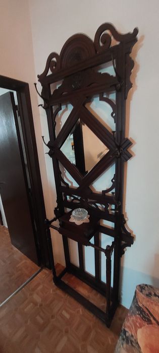 Bengaleiro Antigo em Madeira